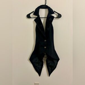 Pentagramne Black Lace Halter Top